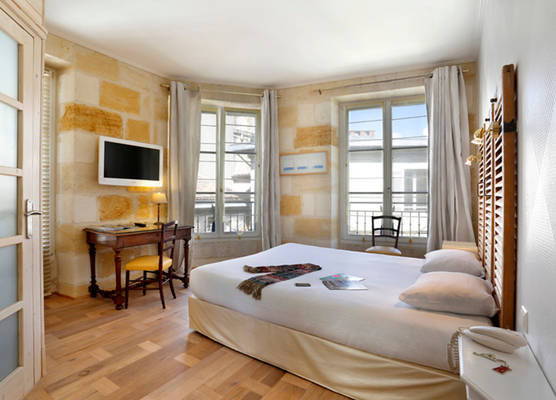 Hôtel La Tour Intendance 1