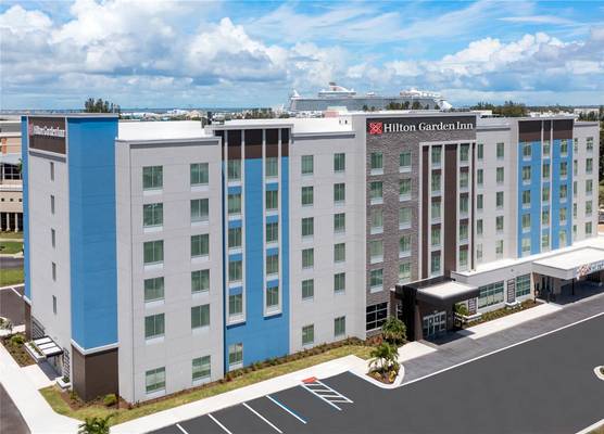 Hilton Garden Inn Cape Canaveral Near Cocoa Beach 1
