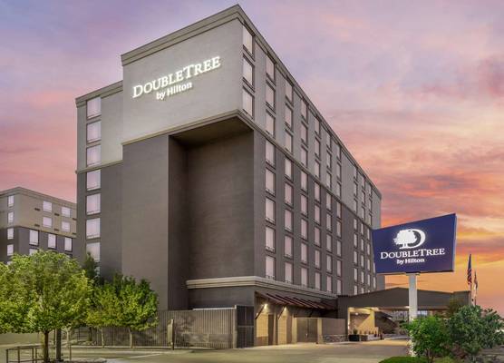 DoubleTree by Hilton Denver Cherry Creek, CO 1