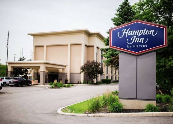 Hampton Inn Milwaukee-Northwest 1