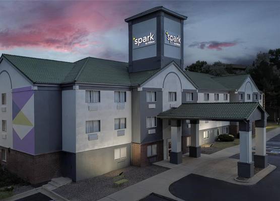 Spark by Hilton Lakewood Denver Southwest 1