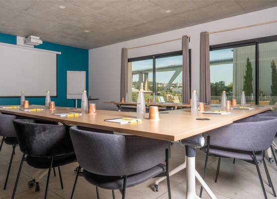 Golden Tulip Hotel & Rooftop Martigues Provence 1