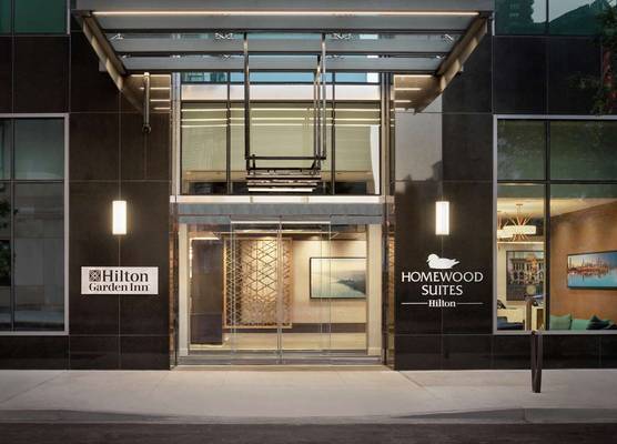 Hilton Garden Inn Chicago Downtown South Loop 1
