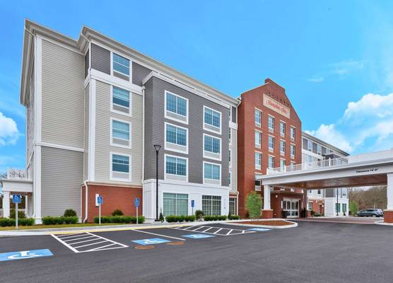 Hampton Inn Cape Cod Canal 1
