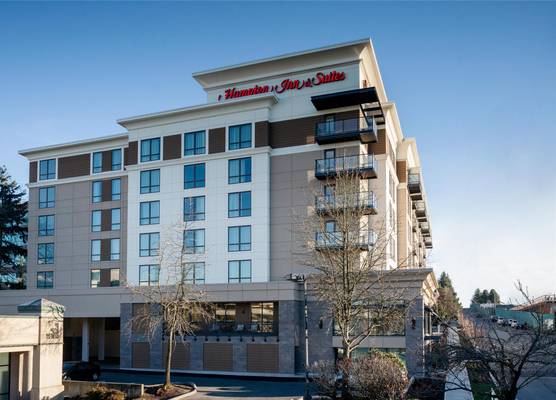 Hampton Inn & Suites by Hilton Seattle/Northgate 1