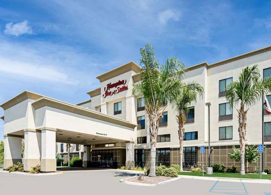 Hampton Inn & Suites Bakersfield/Hwy 58, CA 1