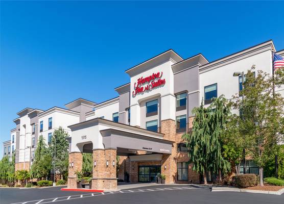 Hampton Inn & Suites Tacoma/Puyallup 1