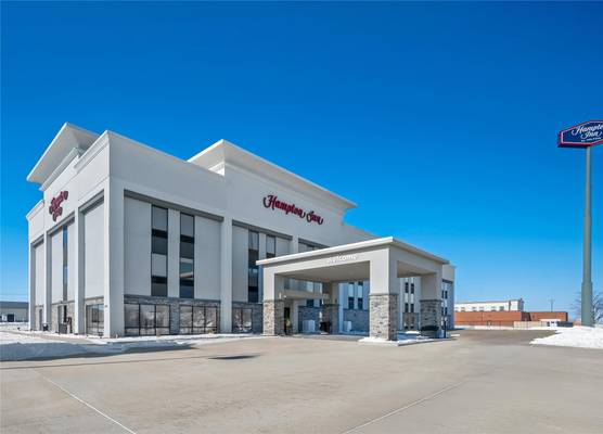 Hampton Inn Bloomington West 1