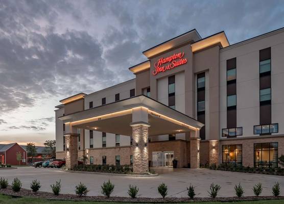 Hampton Inn & Suites Dallas/Plano Central 1