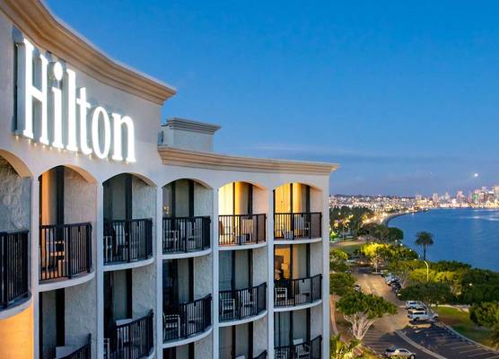 Hilton San Diego Airport/Harbor Island 1