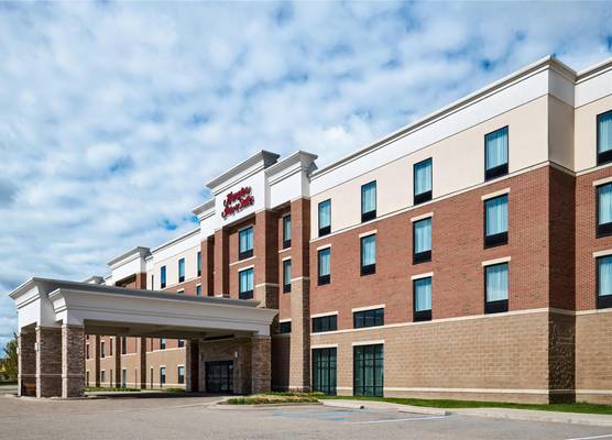 Hampton Inn & Suites Detroit/Troy 1