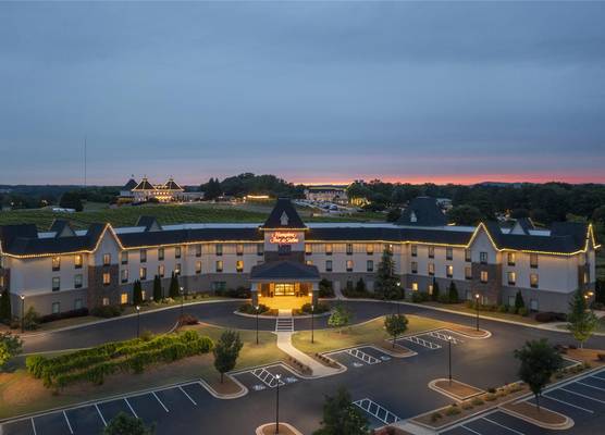 Hampton Inn & Suites Braselton 1