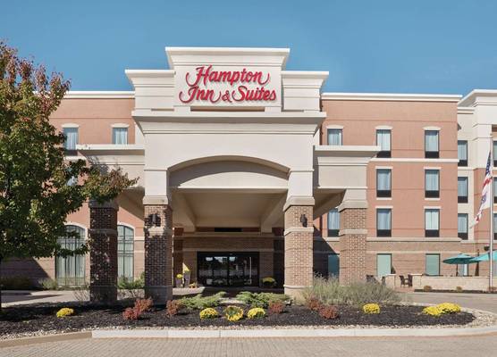 Hampton Inn & Suites Mishawaka/South Bend at Heritage Square 1
