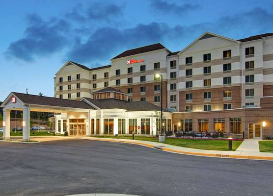 Hilton Garden Inn Woodbridge 1