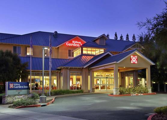 Hilton Garden Inn Sonoma County Airport 1