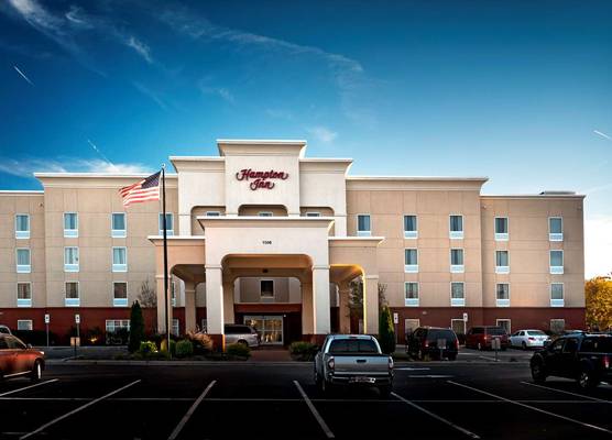 Hampton Inn Statesville, NC 1
