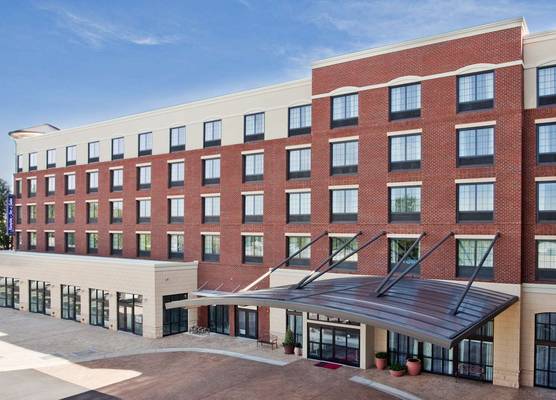 Hampton Inn & Suites Chapel Hill/Carrboro 1