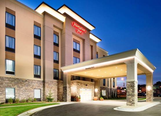 Hampton Inn Leavenworth, KS 1