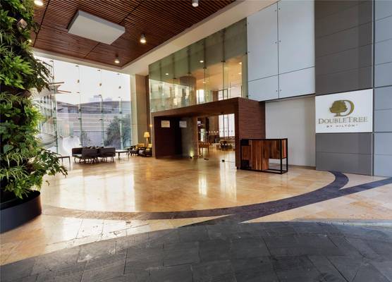DoubleTree by Hilton Mexico City Santa Fe 1