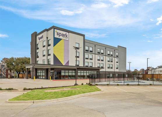 Spark By Hilton Garland Dallas East 1