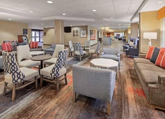 Hampton Inn & Suites Alexandria Old Town Area South 1