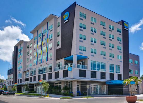 Tru By Hilton St. Petersburg Downtown Central Ave 1