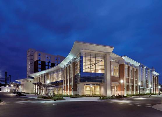 DoubleTree by Hilton Lawrenceburg 1