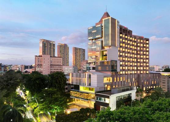 Novotel Jakarta Cikini 1