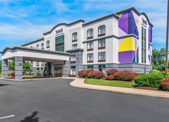 Spark by Hilton Mechanicsburg 1
