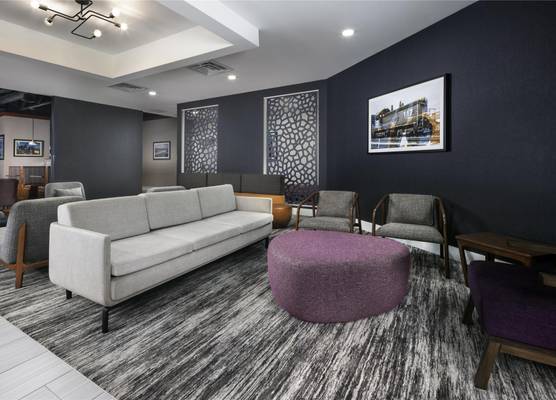 DoubleTree by Hilton Kansas City Airport 1