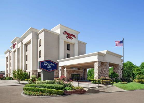 Hampton Inn Sulphur Springs, TX 1