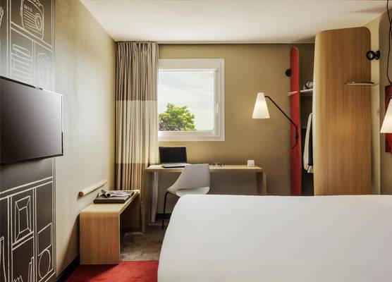 ibis Massy 1