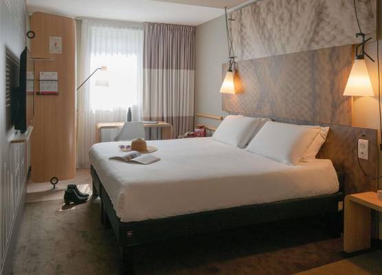 ibis Lyon Caluire Cité Internationale 1