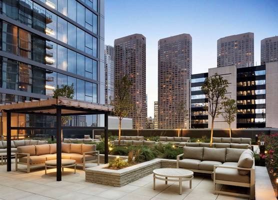Hampton Inn Chicago West Loop Fulton Market Area 1