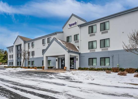 Spark by Hilton Ann Arbor South 1