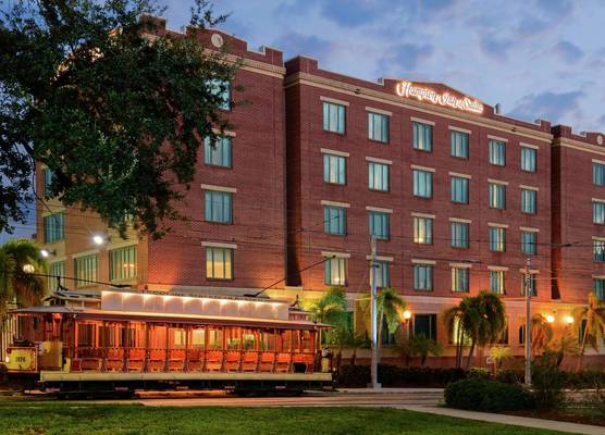 Hampton Inn & Suites Tampa/Ybor City/Downtown 1