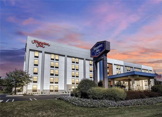 Hampton Inn Harrisburg-East (Hershey Area) 1