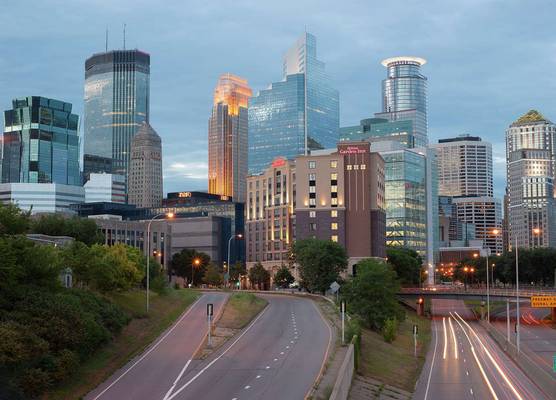 Hilton Garden Inn Minneapolis Downtown 1
