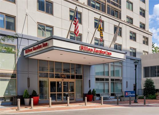 Hilton Garden Inn Bethesda Downtown 1