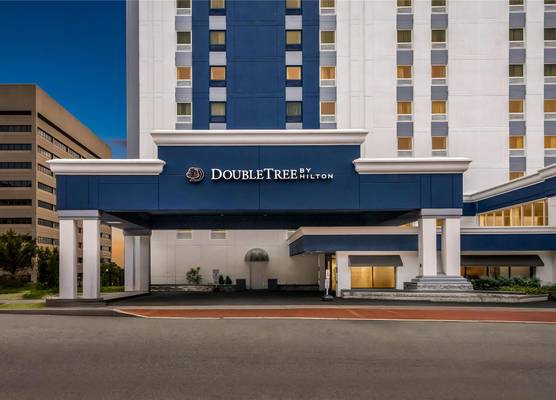 DoubleTree by Hilton Downtown Wilmington - Legal District 1