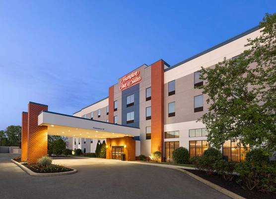 Hampton Inn & Suites Harrisburg/North 1