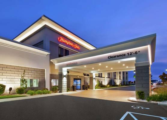 Hampton Inn Monroe, MI 1