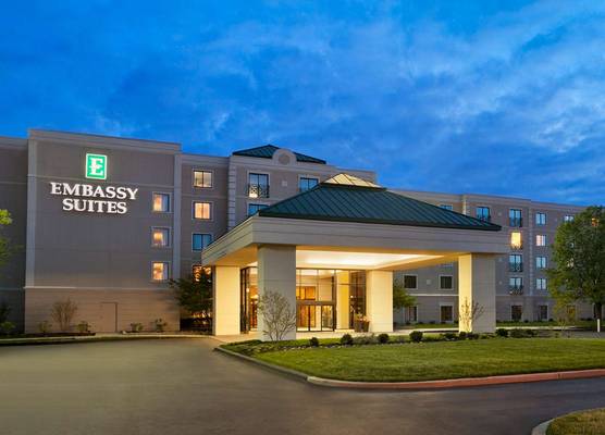 Embassy Suites by Hilton Philadelphia Airport 1