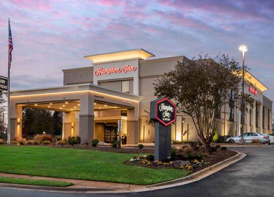 Hampton Inn Mebane 1
