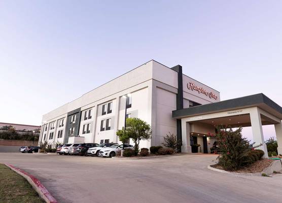 Hampton Inn Kerrville, TX 1