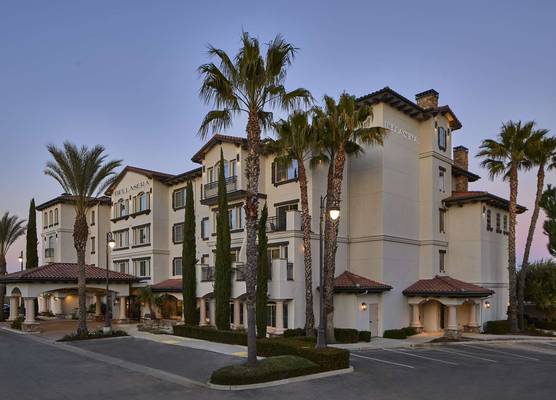 Bellasera Hotel & Suites Paso Robles, Tapestry by Hilton 1