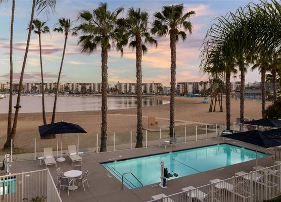 Jamaica Bay Inn Marina Del Rey Tapestry Collection by Hilton 1