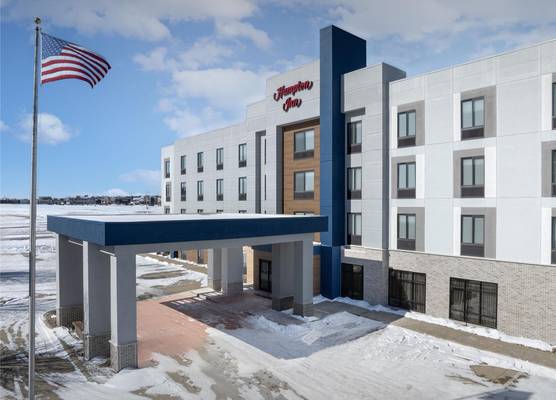 Hampton Inn Waterloo Cedar Valley 1
