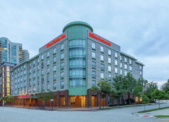 Hilton Garden Inn Chicago North Shore/Evanston 1