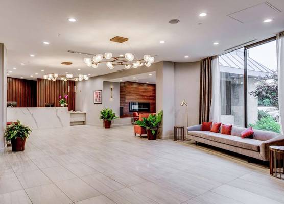 Hilton Chicago/Oak Lawn 1